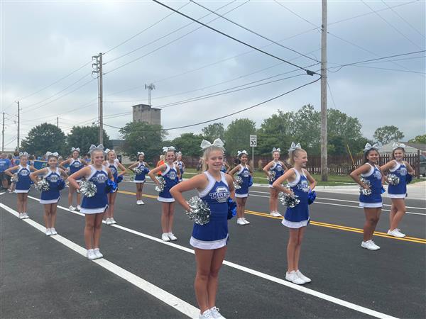 Walking the Old Settlers Parade
